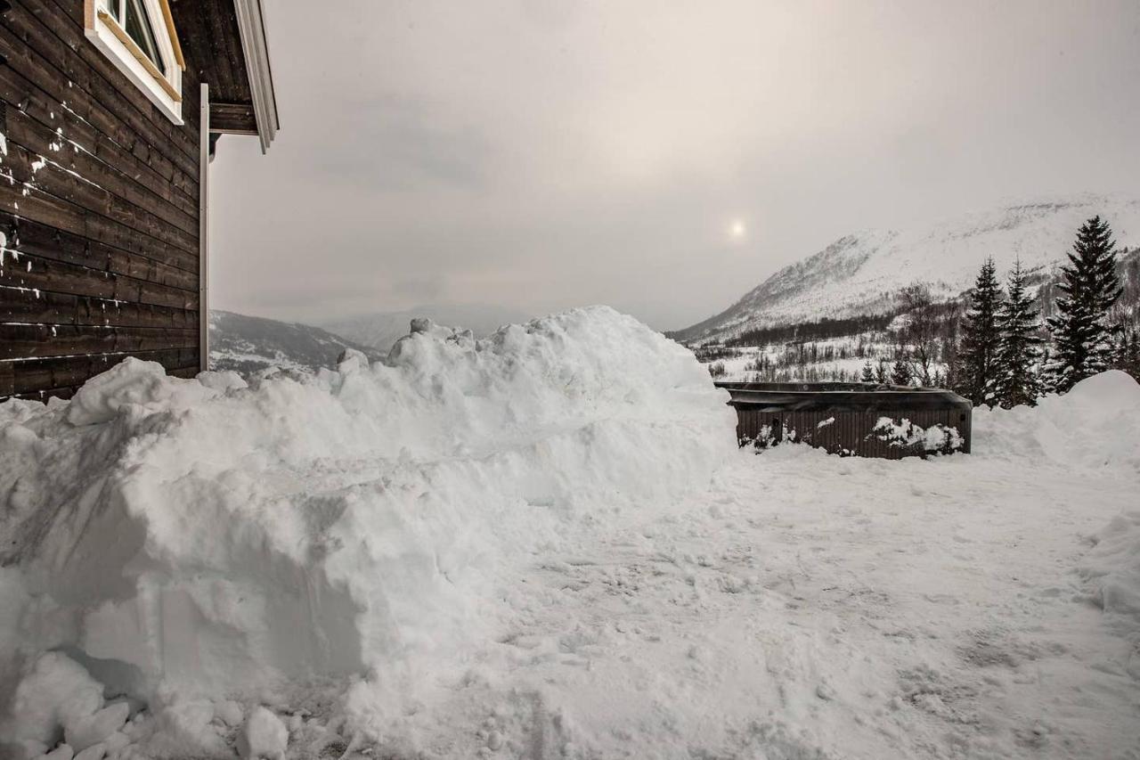 Rolfhytta Villa Sogndal Eksteriør bilde
